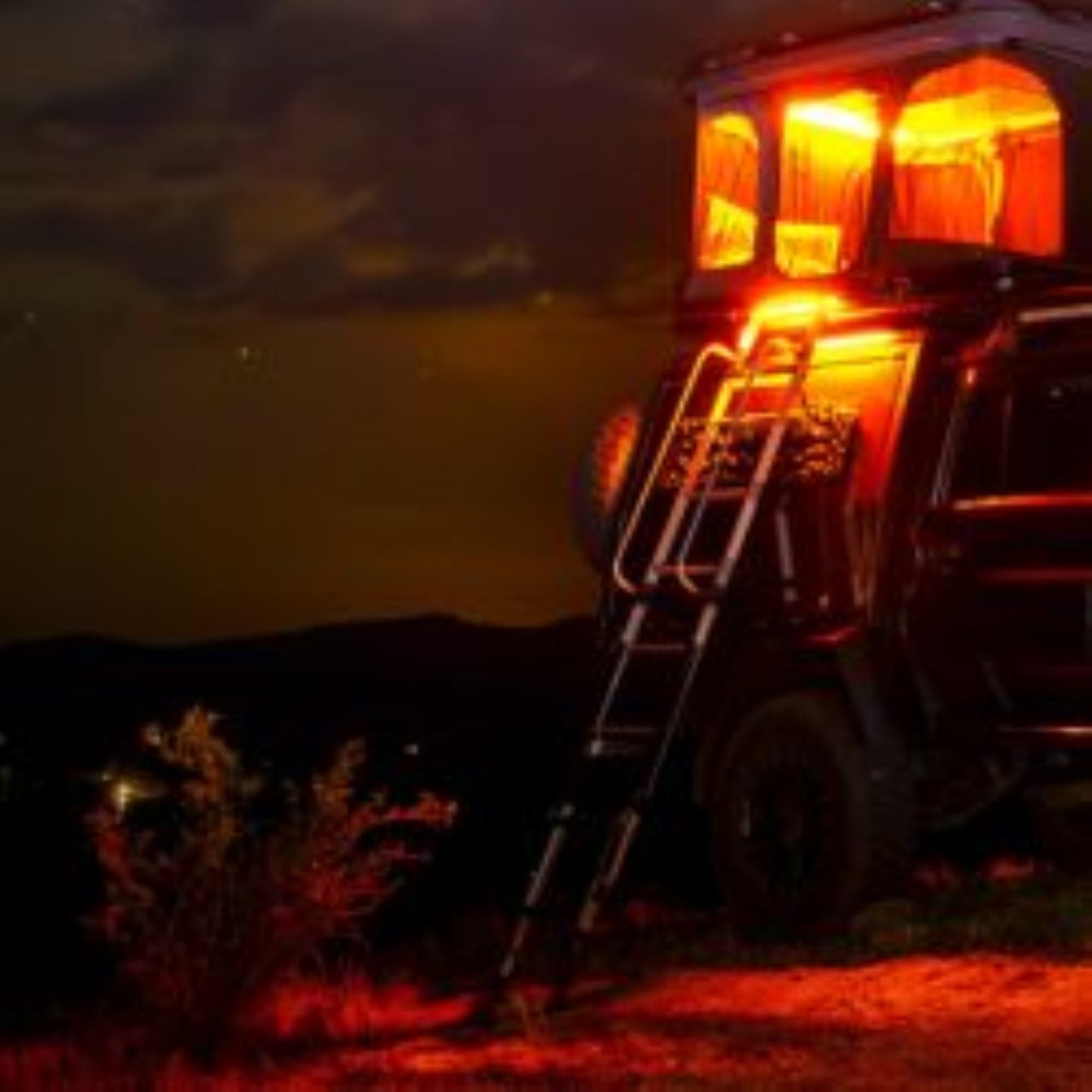 ARB Altitude Rooftop Tent Hard Shell Auto Operation