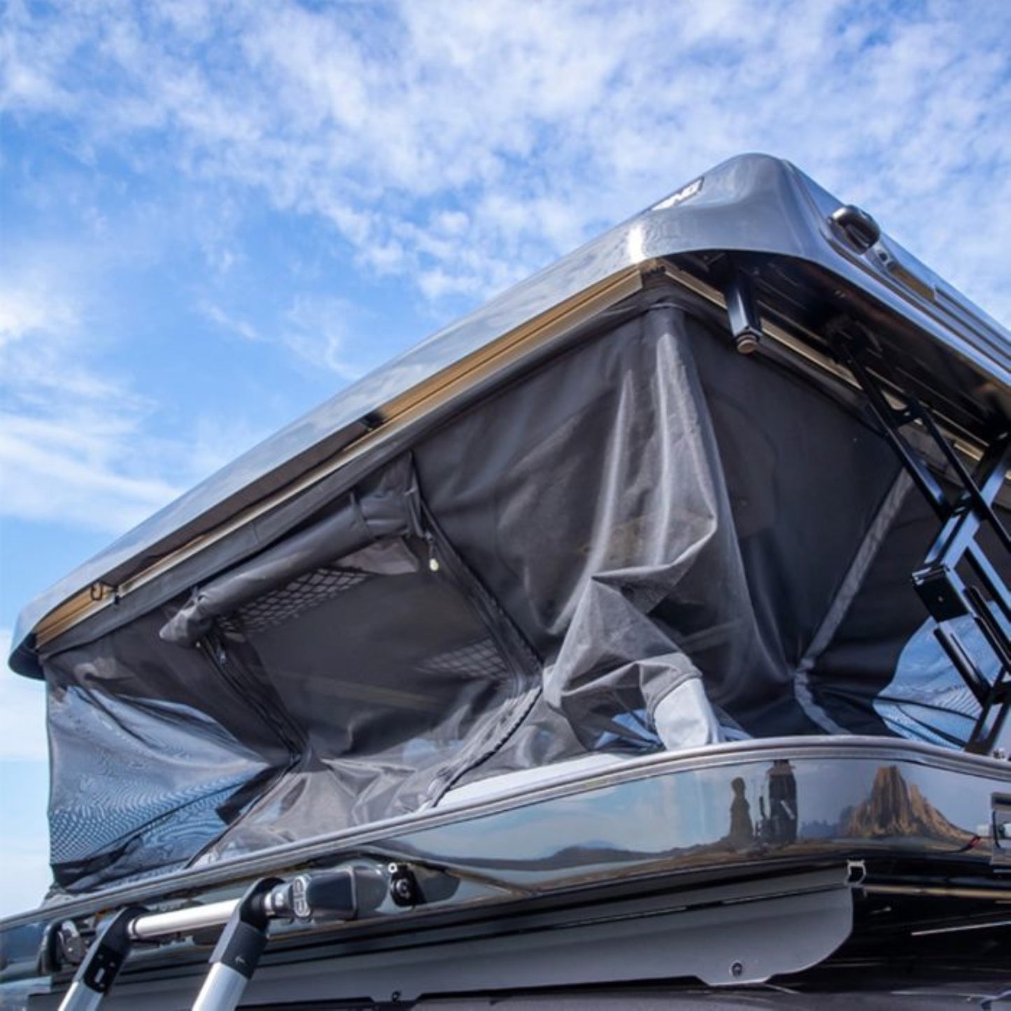 ARB Altitude Rooftop Tent Hard Shell Auto Operation