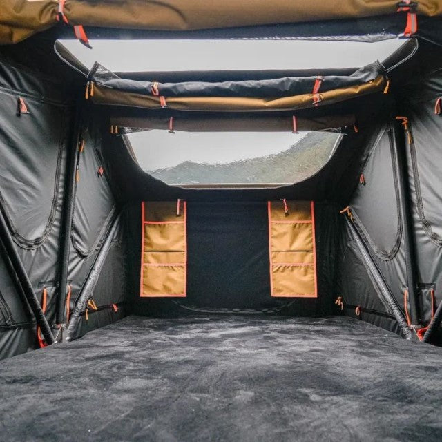 Lofti Bertha Lightweight Fold-Out Roof Tent
