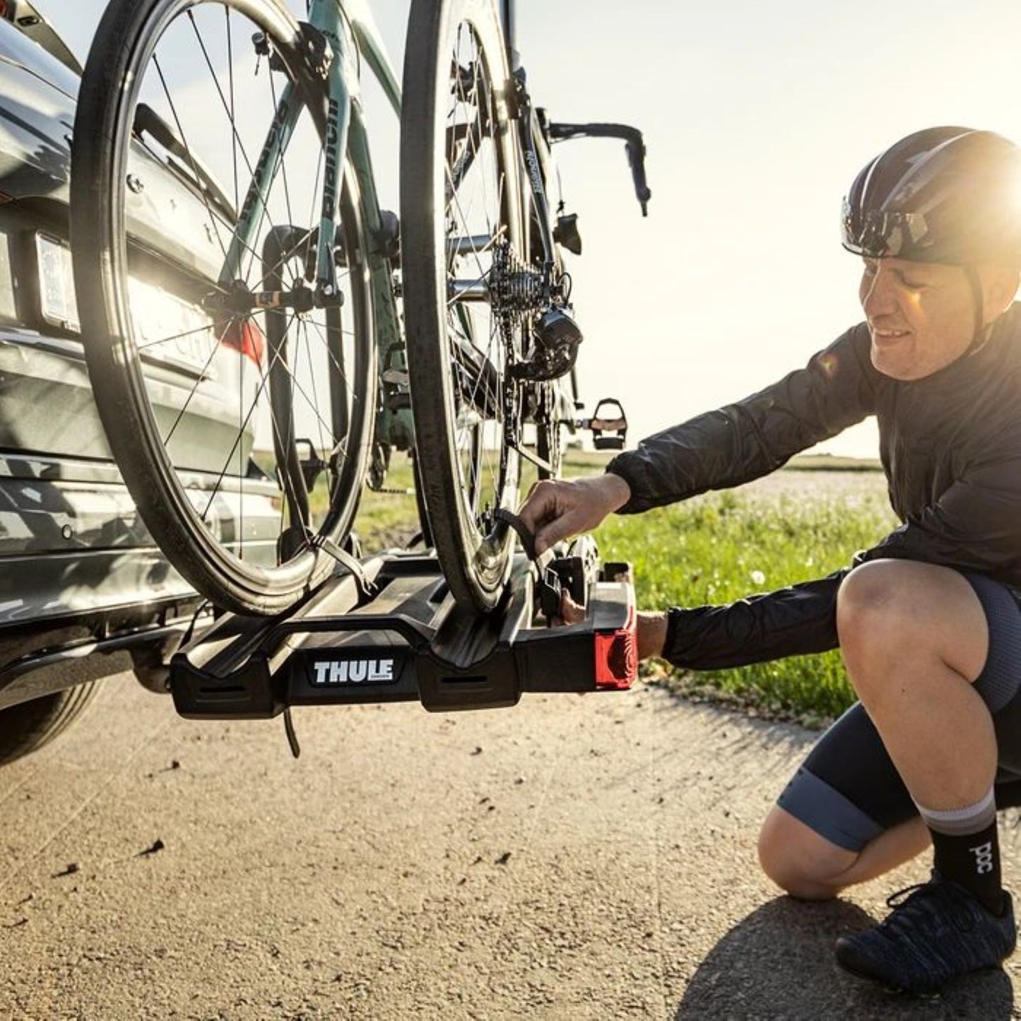 Thule EasyFold XT 2-Bike Tow Bar Bike Carrier